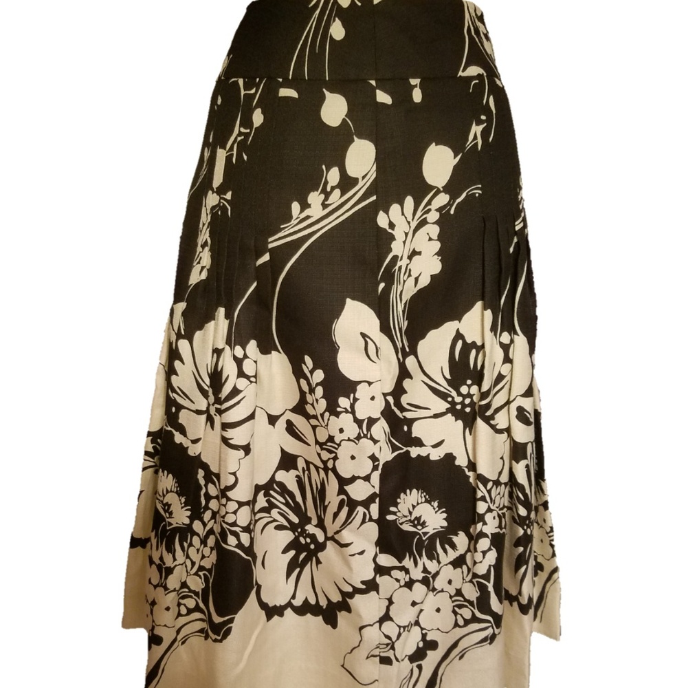Ann Taylor Pleated A-line Skirt Black /Cream